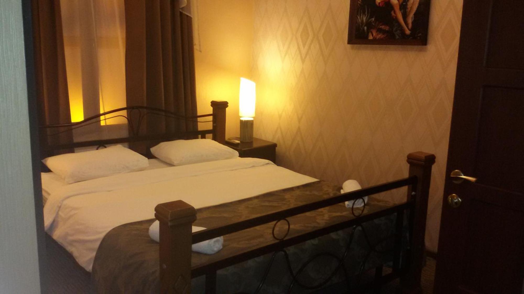 Hotel Old Rustaveli Tbilisi ภายนอก รูปภาพ